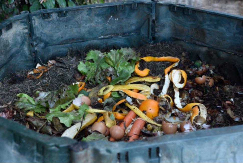 3 faire son compost menage services 31